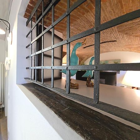 Antica Dimora Apartment San Felice del Benaco Luaran gambar