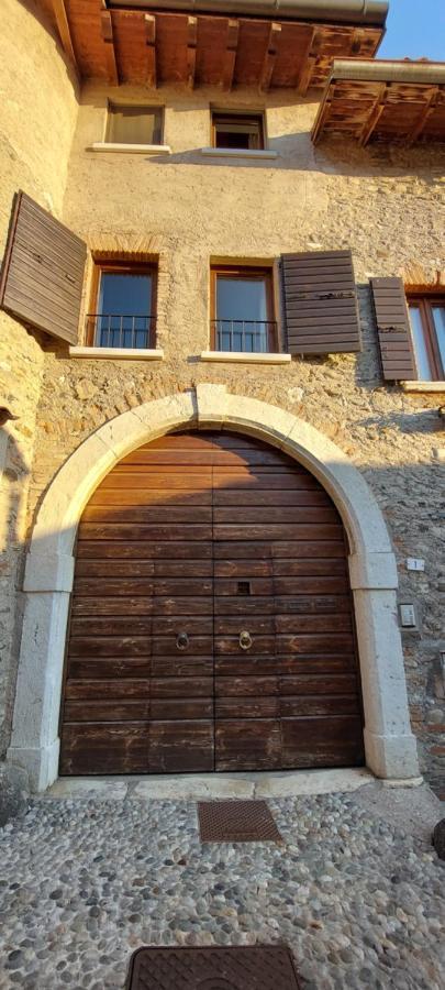 Antica Dimora Apartment San Felice del Benaco Luaran gambar